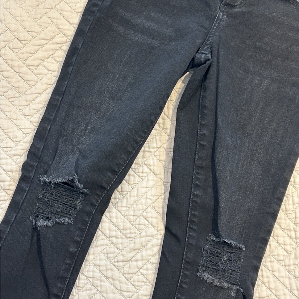 Art class by Target distressed jeans